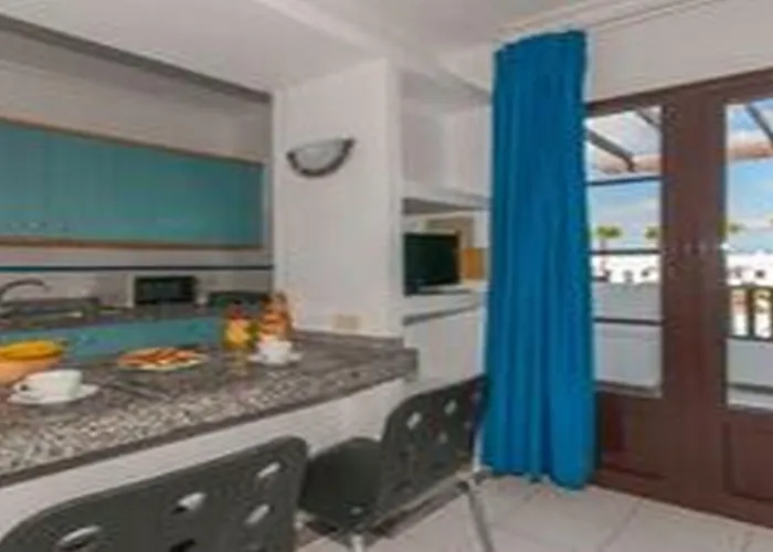 Plaza Azul Hotel apartamentowy Puerto del Carmen (Lanzarote)