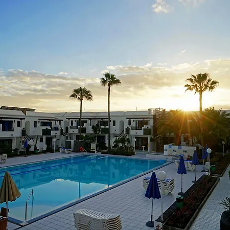 Plaza Azul Puerto del Carmen (Lanzarote)