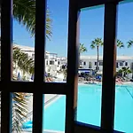 Aparthotel Plaza Azul