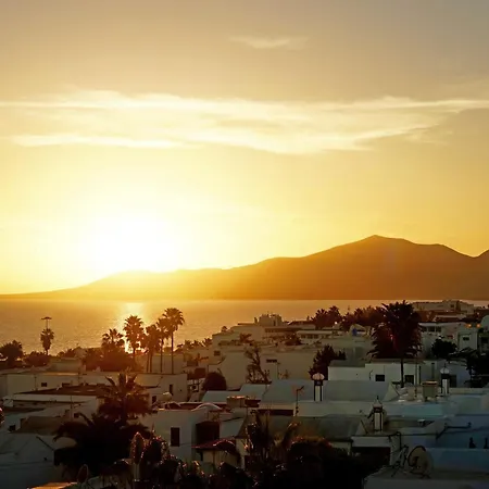 Plaza Azul Aparthotel 2*