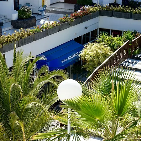 蓝色广场酒店 2*