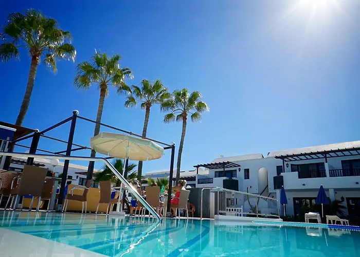 Aparthotel Plaza Azul