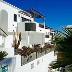 Plaza Azul 2*